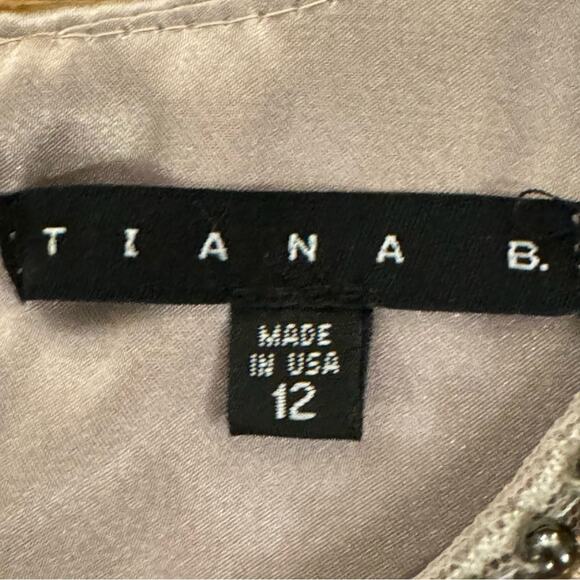 Tiana B beaded scoop neck sleeveless black gold midi sheath dress size 12
 b10 - Picture 3 of 5